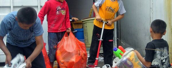 Уличные дети. Архивное фото Уличные дети. Архивное фото - Sputnik Молдова