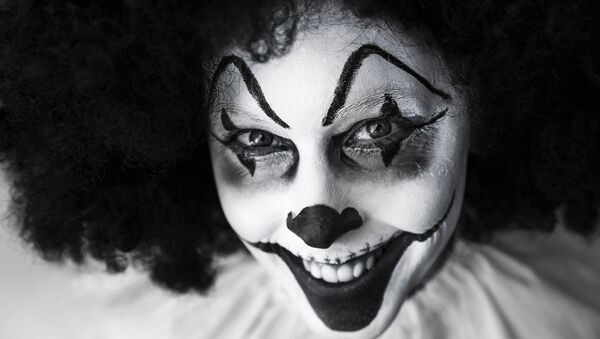 Clown in Make-Up - Sputnik Moldova-România