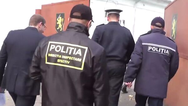 Прокуроры и полиция провели операцию по задержанию патрульных - Sputnik Молдова