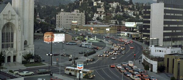 Голливуд вечером Голливуд вечером - Sputnik Молдова