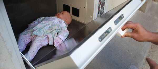 В Сочи появился первый в стране бэби-бокс для подкидышей В Сочи появился первый в стране бэби-бокс для подкидышей - Sputnik Moldova