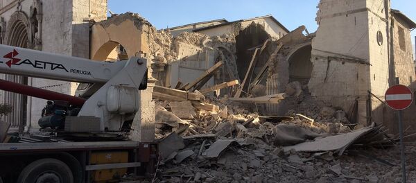Biserică distrusă în Italia, consecințele cutremurului - Sputnik Moldova