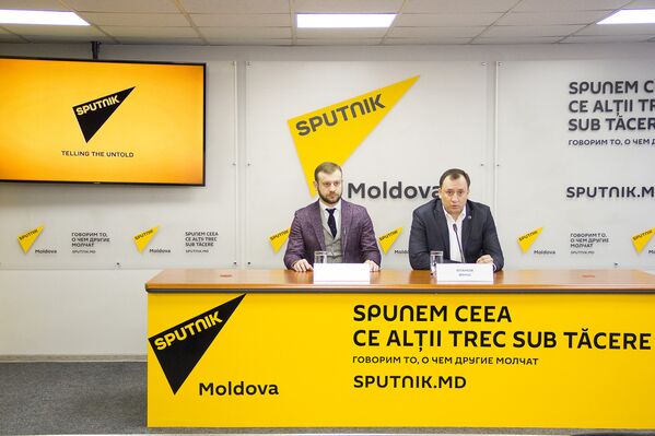 Юлиан Балан и Денис Уланов - Sputnik Молдова