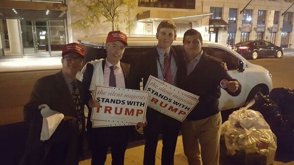 Laurențiu Rebega în SUA, participând la campania pentru Trump - Sputnik Moldova-România