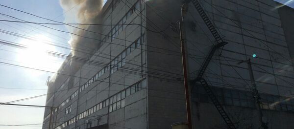 Incendiu pe strada Uzinelor din Chișinău - Sputnik Moldova