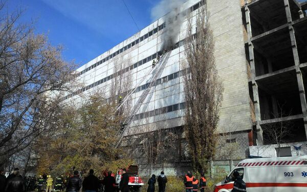 Incendiu de proporţii în Chişinău - Sputnik Moldova-România