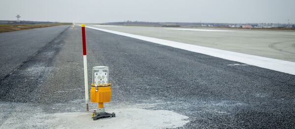 Взлетно-посадочная полоса  - Sputnik Молдова