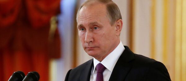 Russia's President Vladimir Putin addresses the audience during a ceremony of receiving diplomatic credentials from foreign ambassadors at the Kremlin in Moscow, Russia, November 9, 2016 - Sputnik Moldova